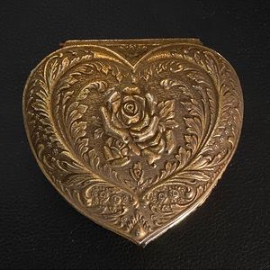Vintage Brass Gold Heart Shaped Trinket Box ✨